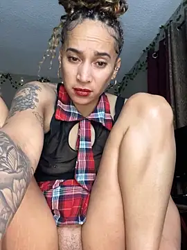 Shuggabutt's cam snapshot