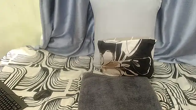 HornyEbony4u's cam snapshot