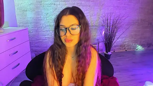 BellaNoir_'s cam snapshot