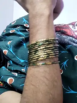 Tamilrojanew live sex cam