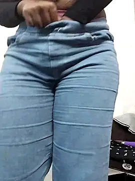 Laxmi_89 live sex cam