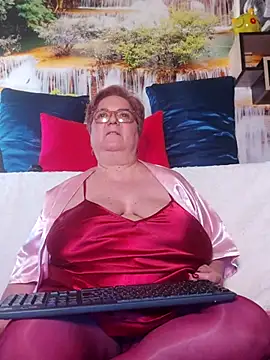 QueenPammy1 live sex cam