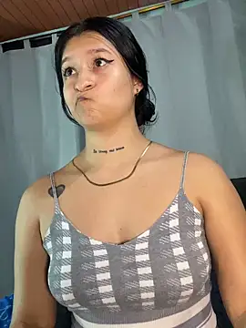 EVAH_LEE_ live sex cam