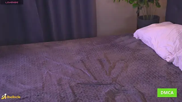 Bellacle live sex cam