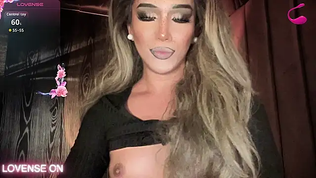 Lo_la_69 live sex cam