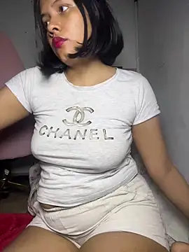 lovedforeverr's cam snapshot