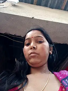 riyadas554321's cam snapshot