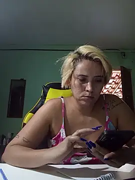 BIADELICIA1's cam snapshot