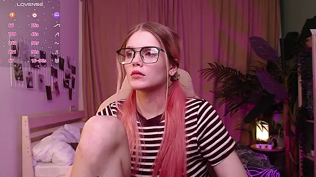 Gretchen_Mol's cam snapshot