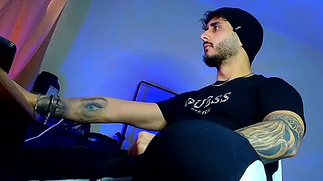 XanderCage99 live sex cam