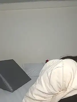 saasha_Petit's cam snapshot