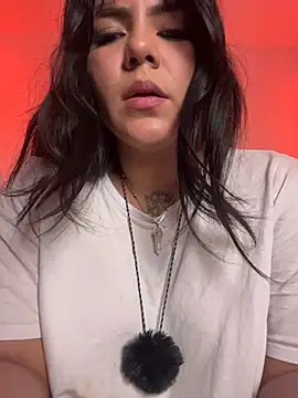 JulianaCastillo live sex cam