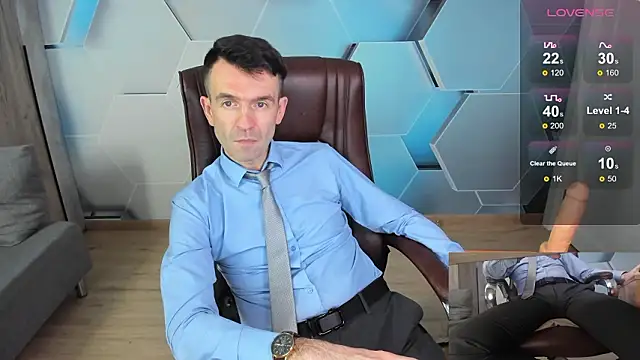 SteveTiger live sex cam