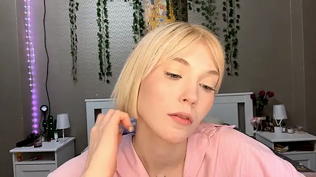 LlsabethHaze's cam snapshot