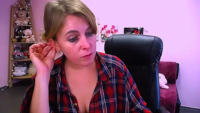 Hot_Milady's cam snapshot