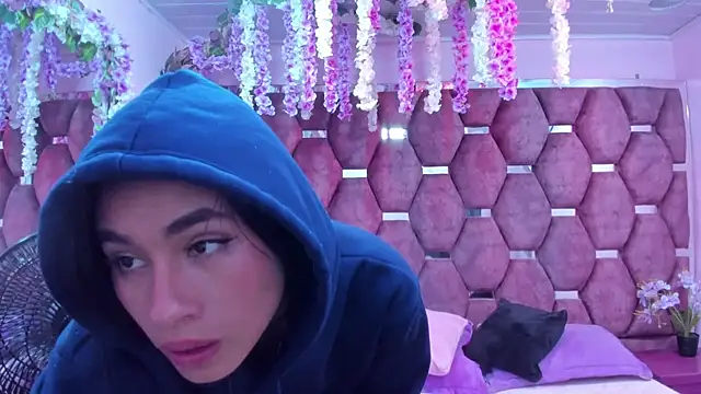 Miaa_Davis_'s cam snapshot