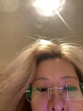 Sunflower-77 live sex cam