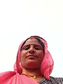 Quin_love143's cam snapshot