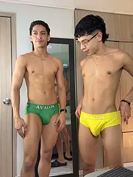 jade_candy_21 live sex cam