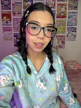 Valen-Foxx1's cam snapshot