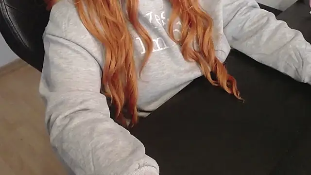 sweetvixen01's cam snapshot