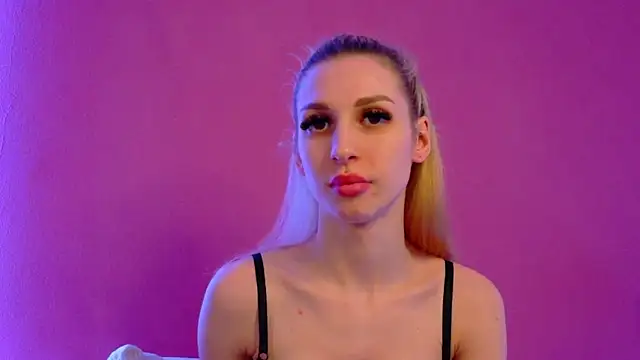 Sia_a's cam snapshot