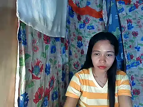 PinaySkinnyGirl live sex cam