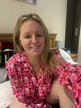 madamlillyrose live sex cam