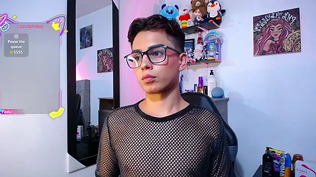 OwenBluee live sex cam