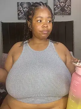 LunaCovenn's cam snapshot