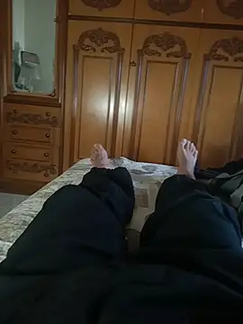 Bobby967 live sex cam