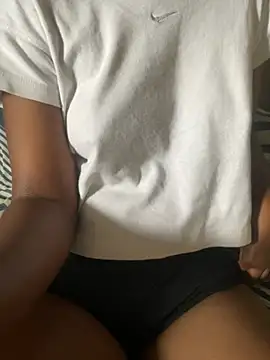 babybambi1's cam snapshot