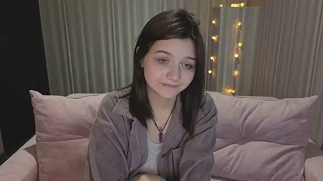 xxxnaughtyfoxyxxx's cam snapshot