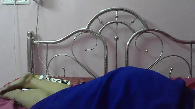 cute_lailaa's cam snapshot