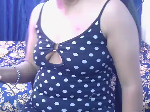 hot-Jasmine123's cam snapshot