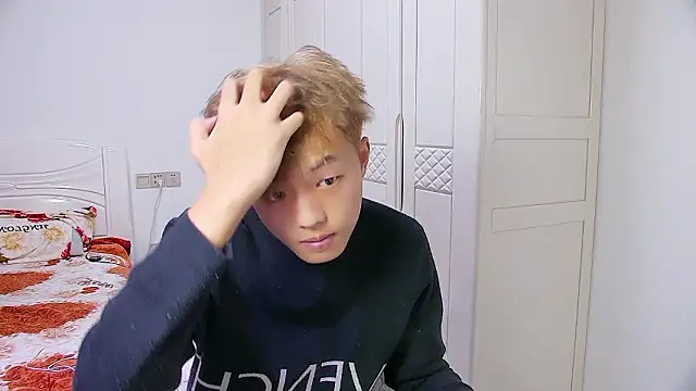 Chocolates-001 live sex cam