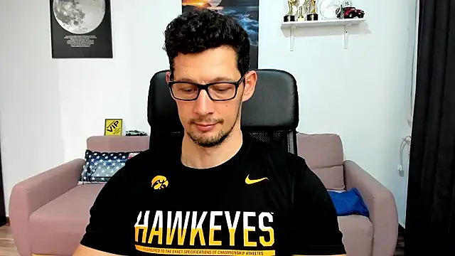 BrutusK08 live sex cam