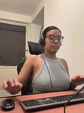 Melia_Rayne's cam snapshot