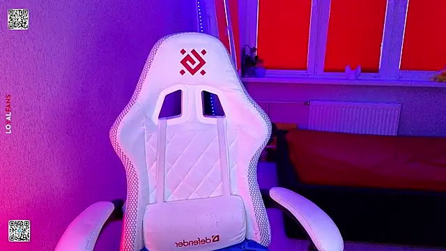 mon_lola live sex cam