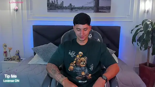 Damian23__ live sex cam