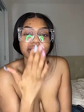 mialongxo's cam snapshot