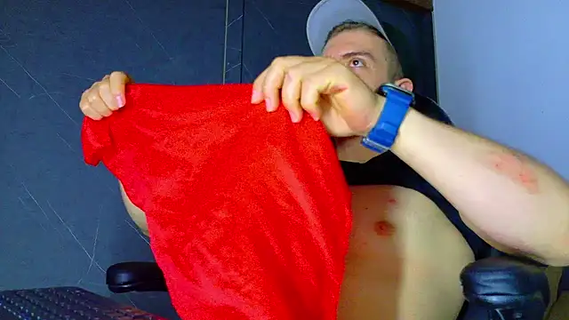 ALANNFERRER live sex cam