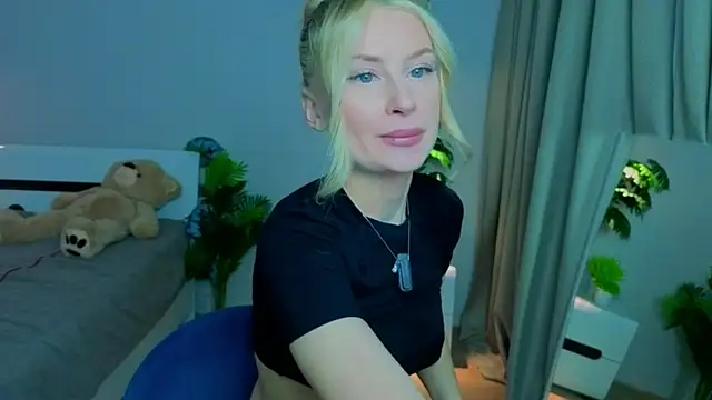 AnitaLamb's cam snapshot