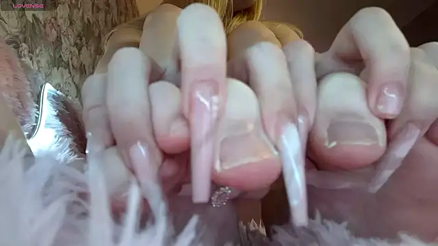 JudithPeach's cam snapshot