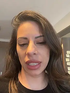 Teparolaverga1990 live sex cam