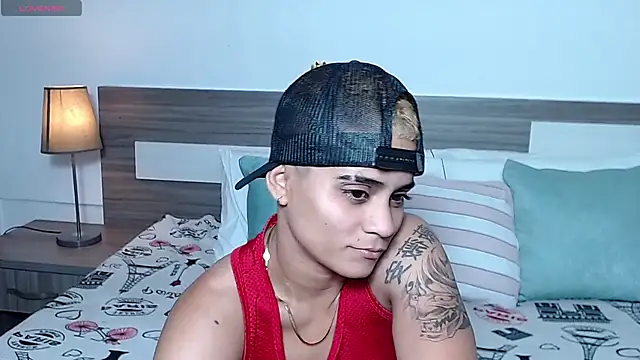 Liiamthompson live sex cam