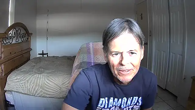 nakeedcowboi65 live sex cam