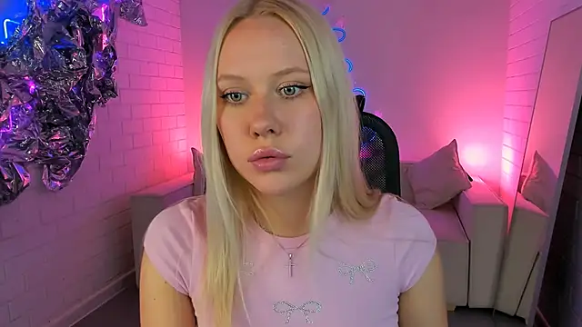 AprilChambers's cam snapshot