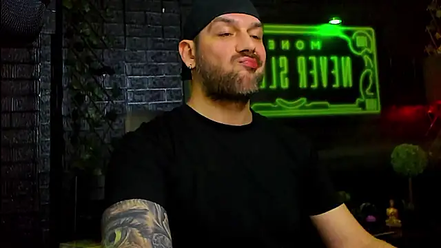 LexHardy live sex cam