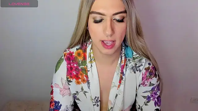 ashley_sans2000 live sex cam